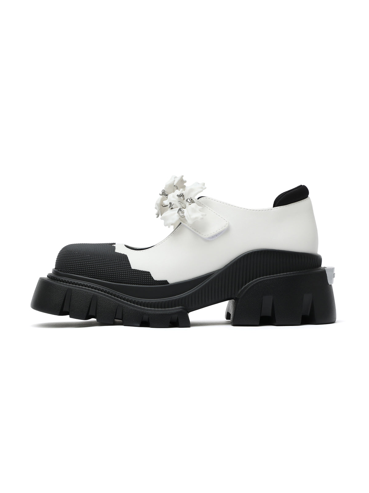 PASITHEA Blumengarnitur Chunky Mary Janes Weiß