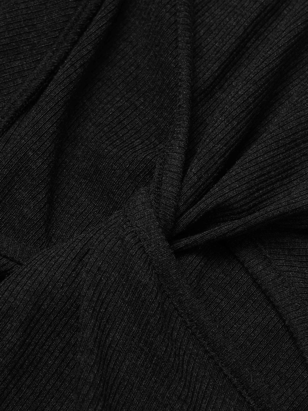 Daphne.Lab x MARRKNULL | Cutout Long-Sleeve Top