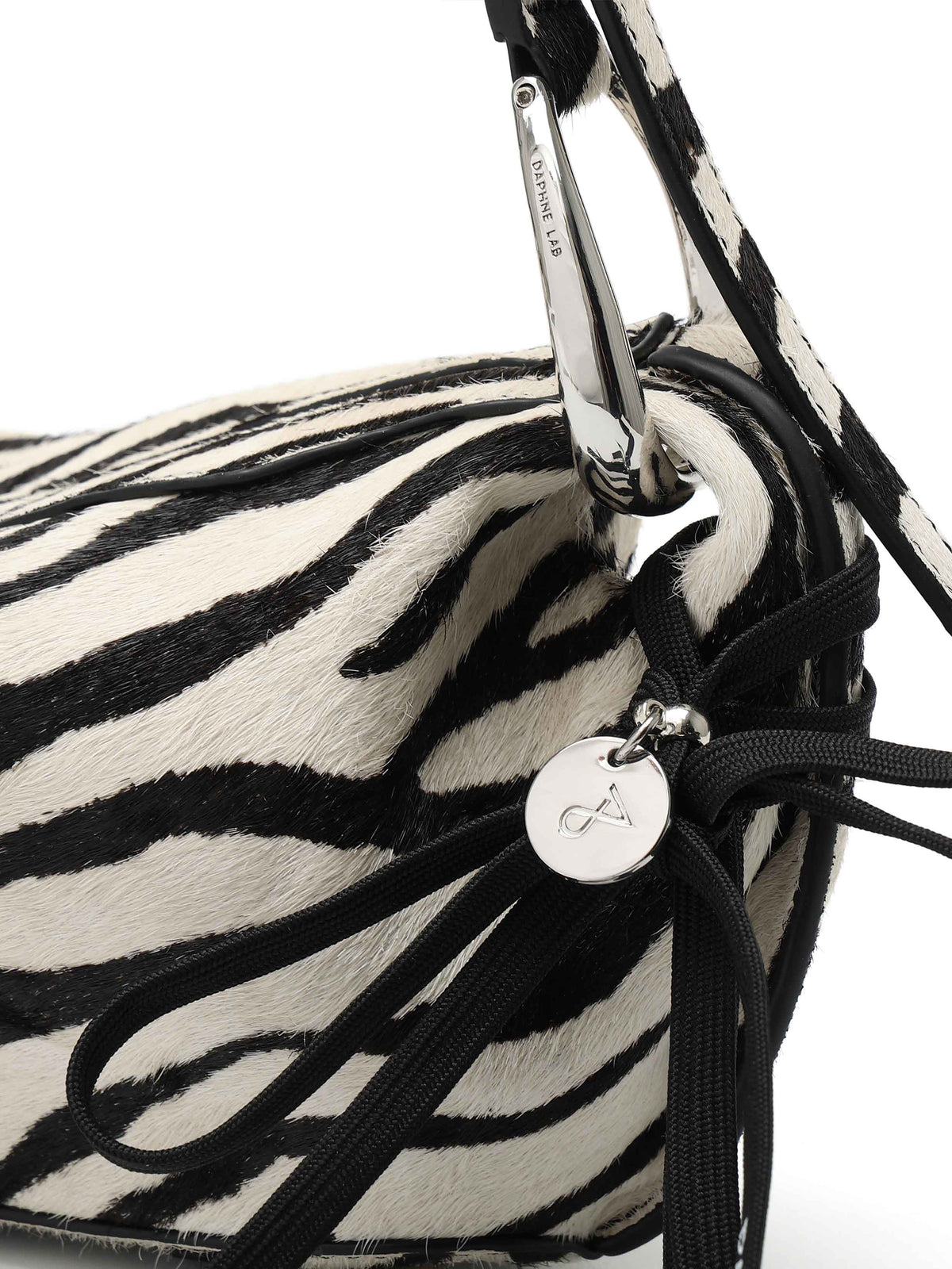 LAMIA Fang Umhängetasche Zebra