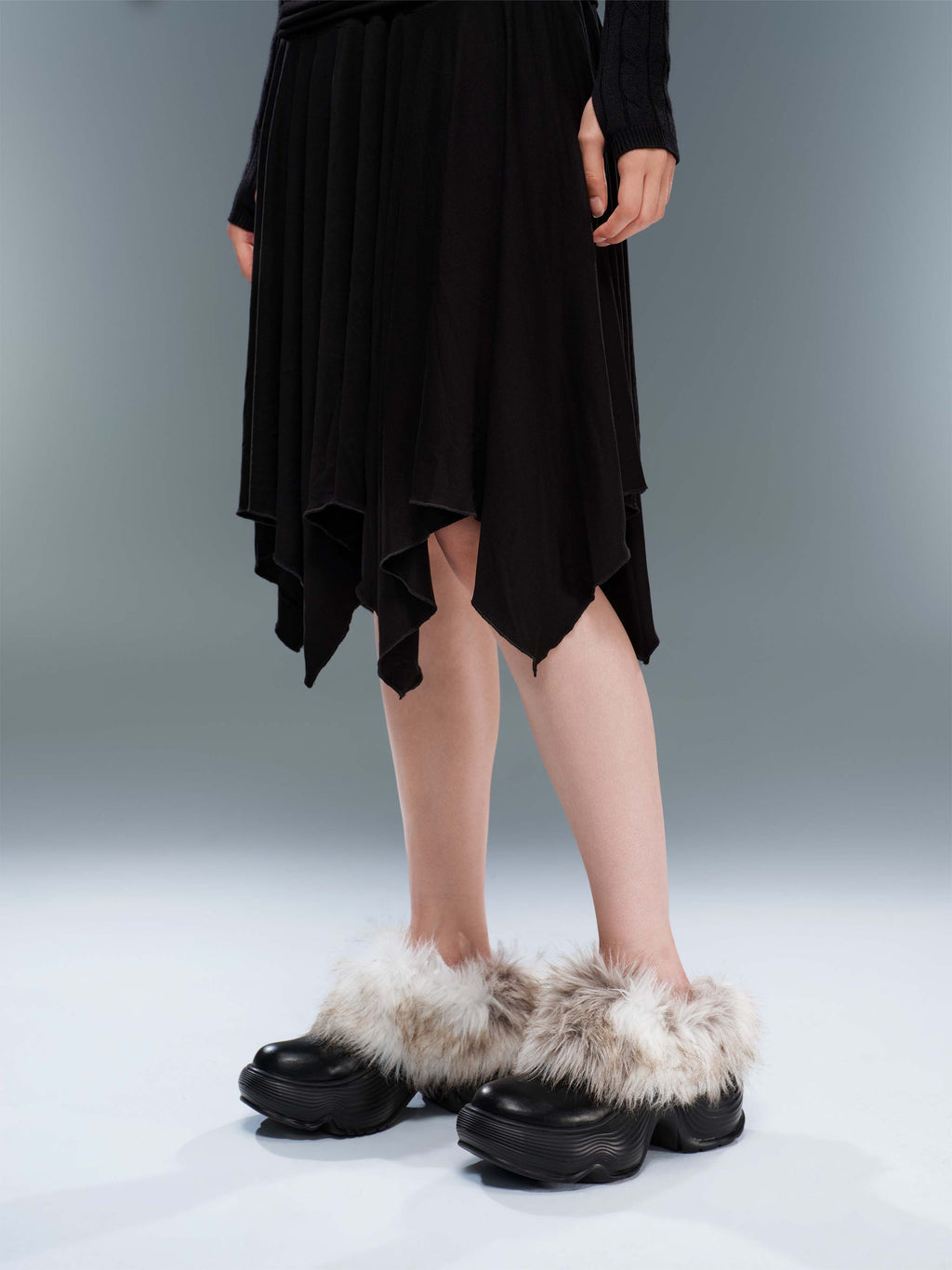 CALLISTO Fur Platform Clogs Black