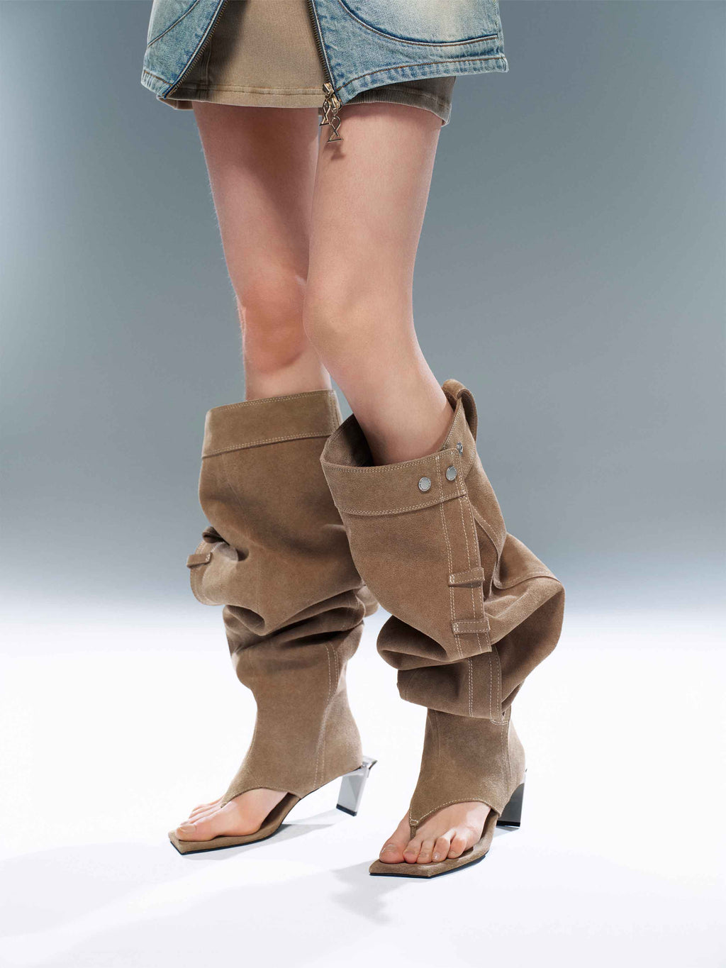 SALMACIS Suede Thong OTK Boots Khaki Brown