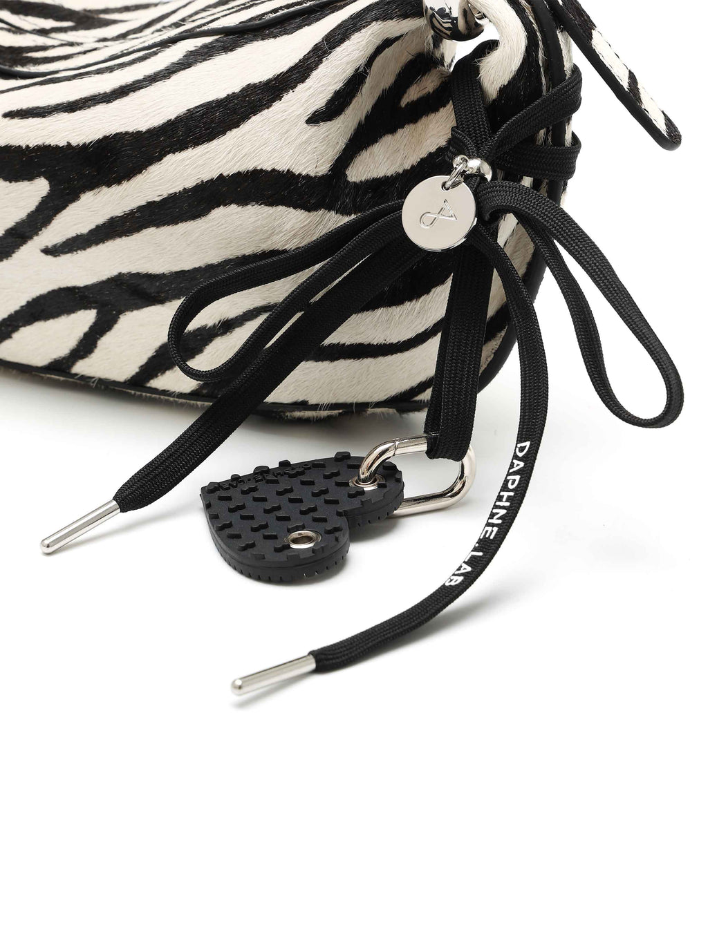 LAMIA Fang Umhängetasche Zebra