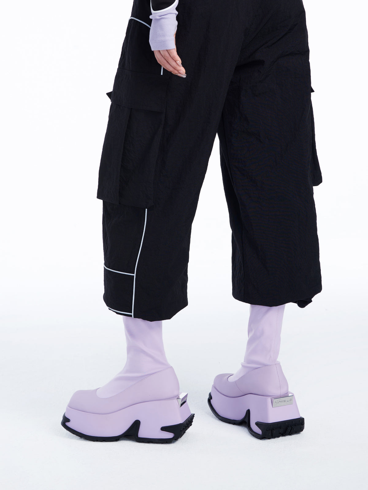 ELECTRA Plattform Stiefeletten Flieder