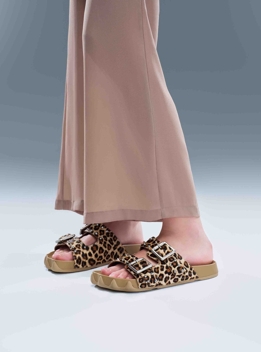 HARPINA Studded Paw Sole Slides Leopard Pony Hair