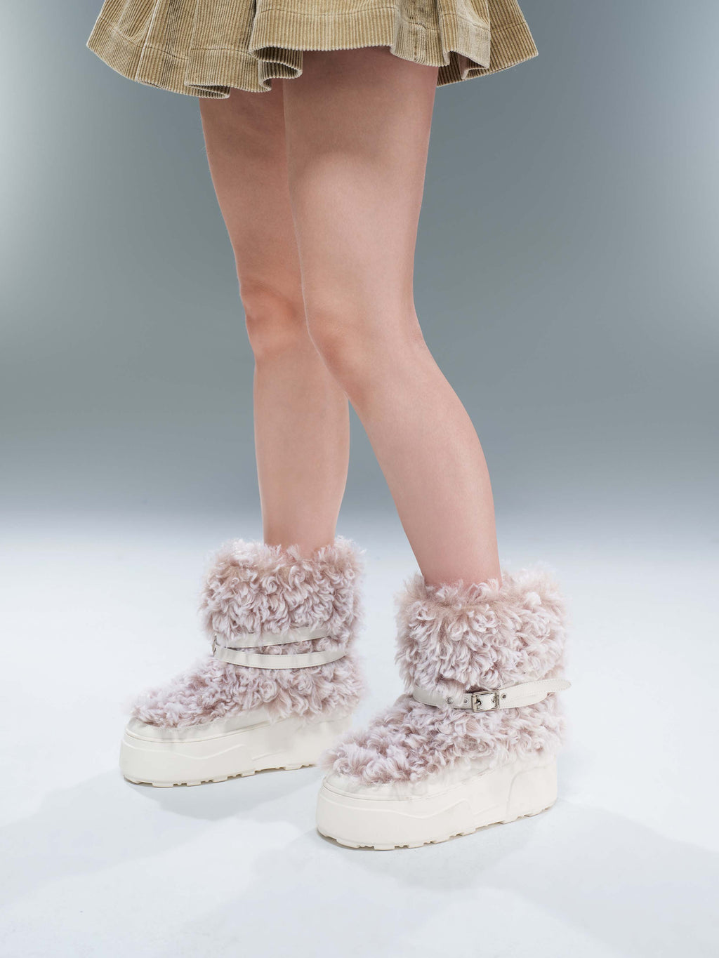 KHIONE Fur Platform Ankle Boots White