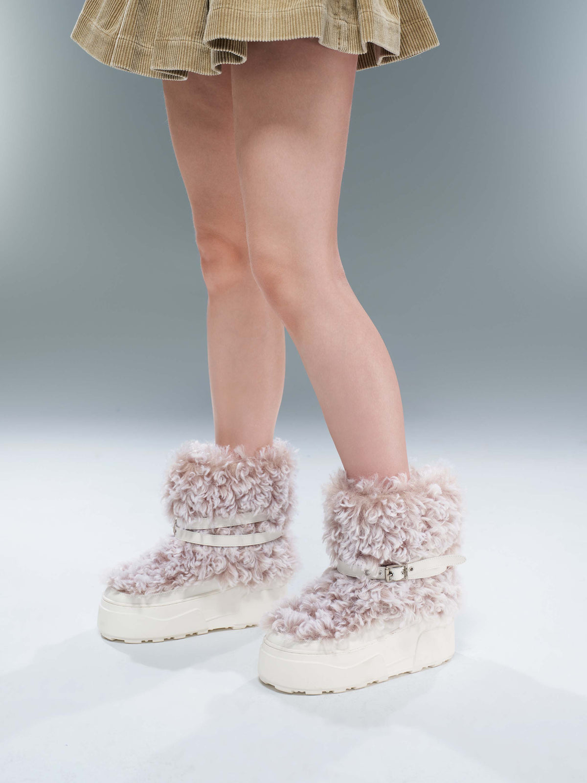 KHIONE Fur Platform Ankle Boots White