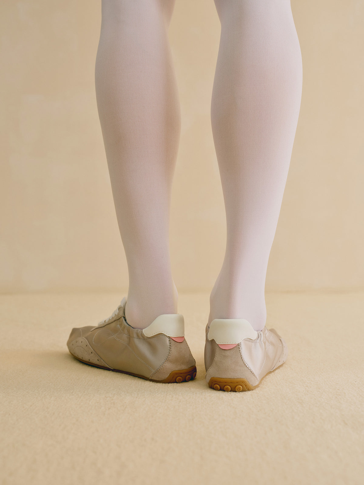 AURA Retro-Sneaker Nebelgrau
