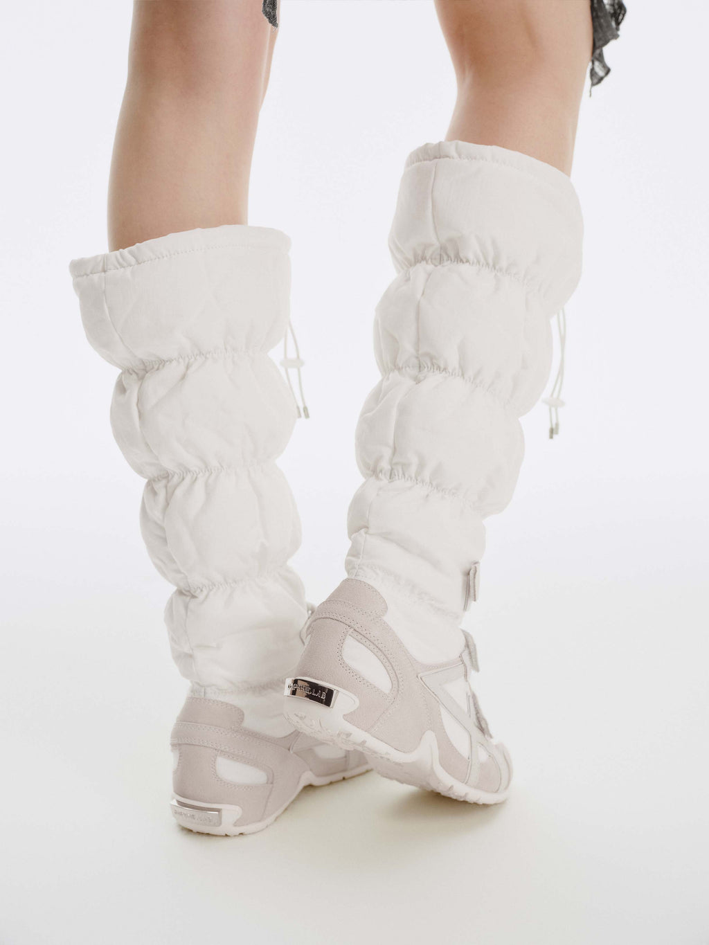 HARMONIA Padded Gaiter Knee-High Sneakers White