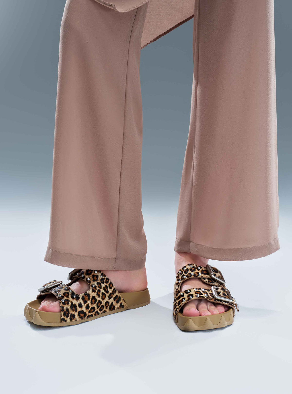 HARPINA Studded Paw Sole Slides Leopard Pony Hair