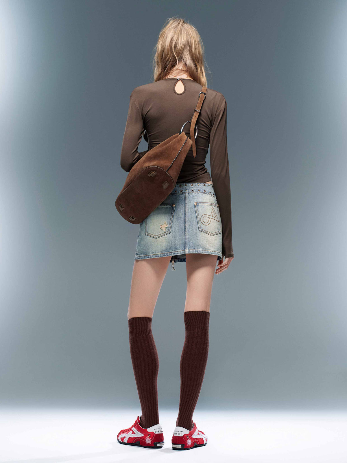 LAMIA XL Fang Schultertasche Braun