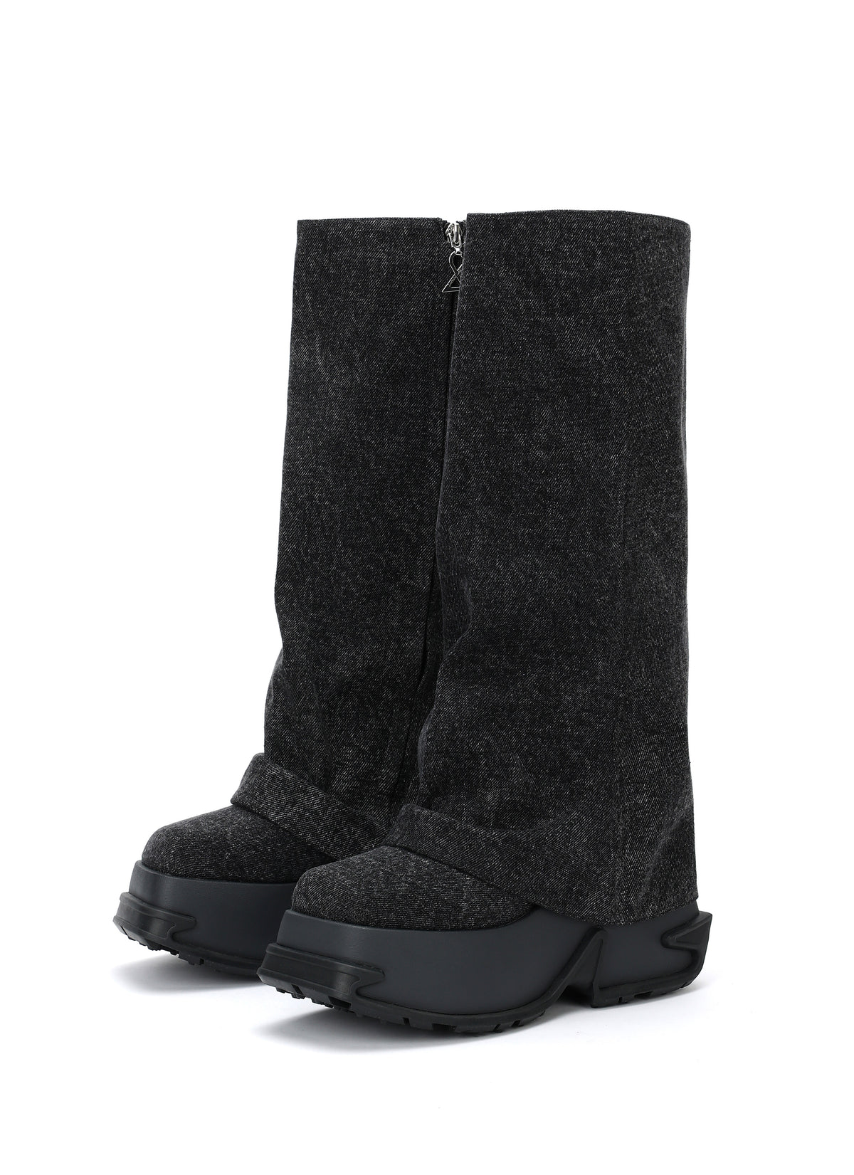 ERATO Zip-Gamaschenstiefel kniehoch aus schwarzem Denim